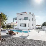 White Pearl Villa