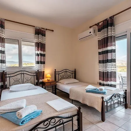 White Pearl Lakhania