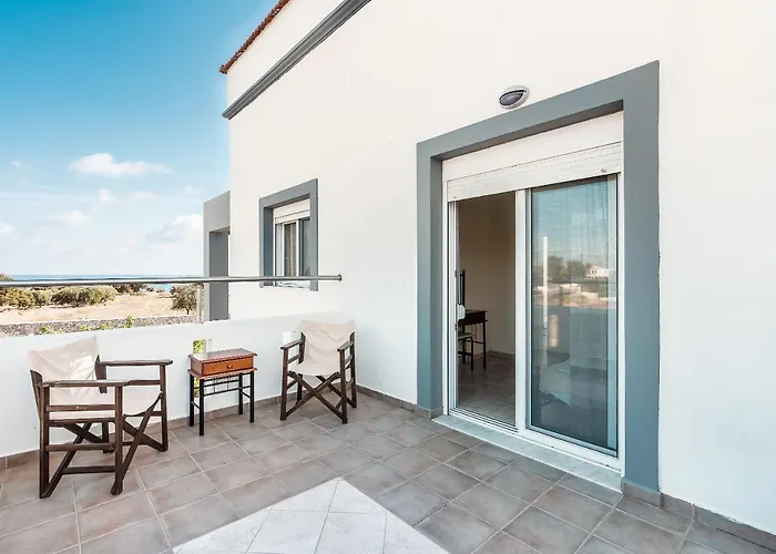 Villa White Pearl Lakhania