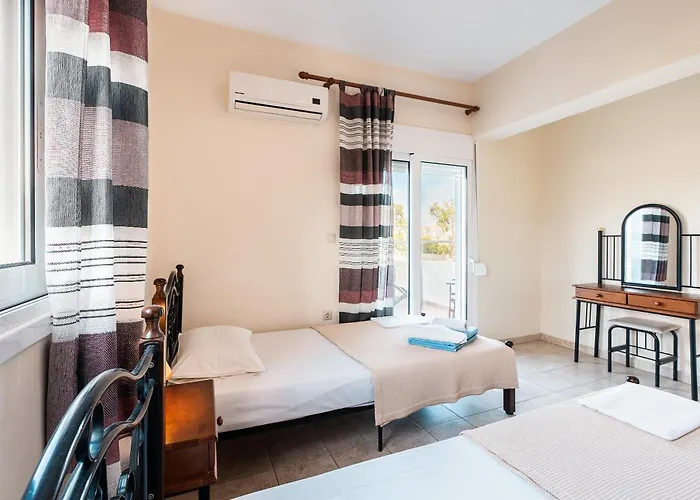 White Pearl Lakhania